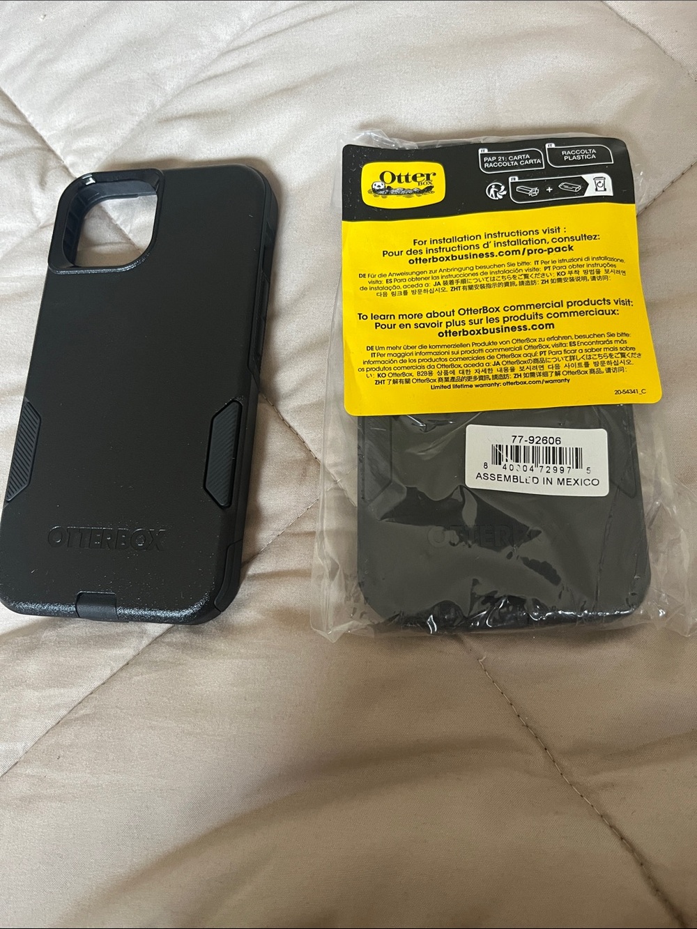 OtterBox Black Dual-Layer Protective Phone Case for IPhone 13,14,15